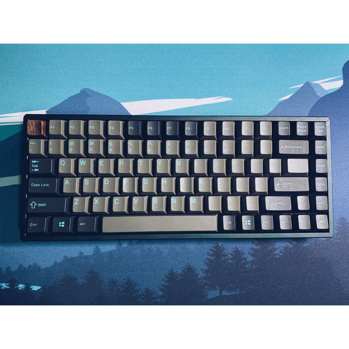 My first board! Keychron K2V2 w ePBT Sky Dolch : r/Mechanica